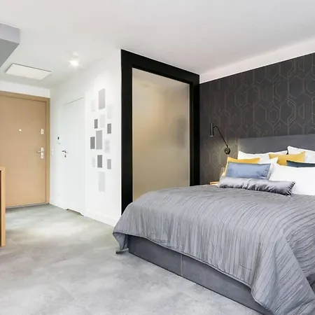 Waterlane Free Swimming Pool Access By Elite Apartment Gdansk